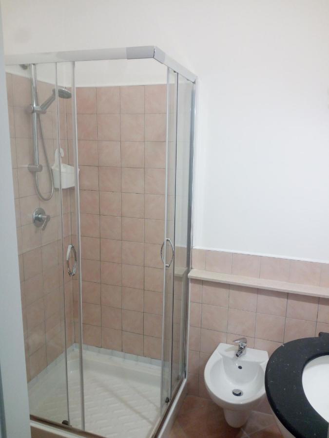 Hotel The Holiday House Santeramo in Colle Exterior foto